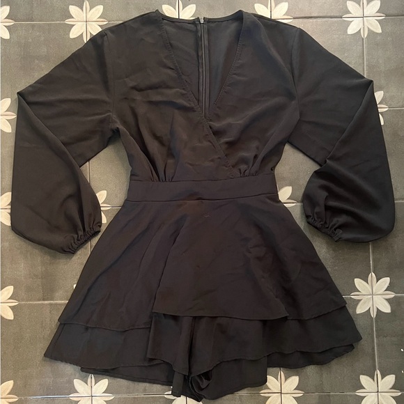 Black Long Sleeve Romper - Picture 1 of 1